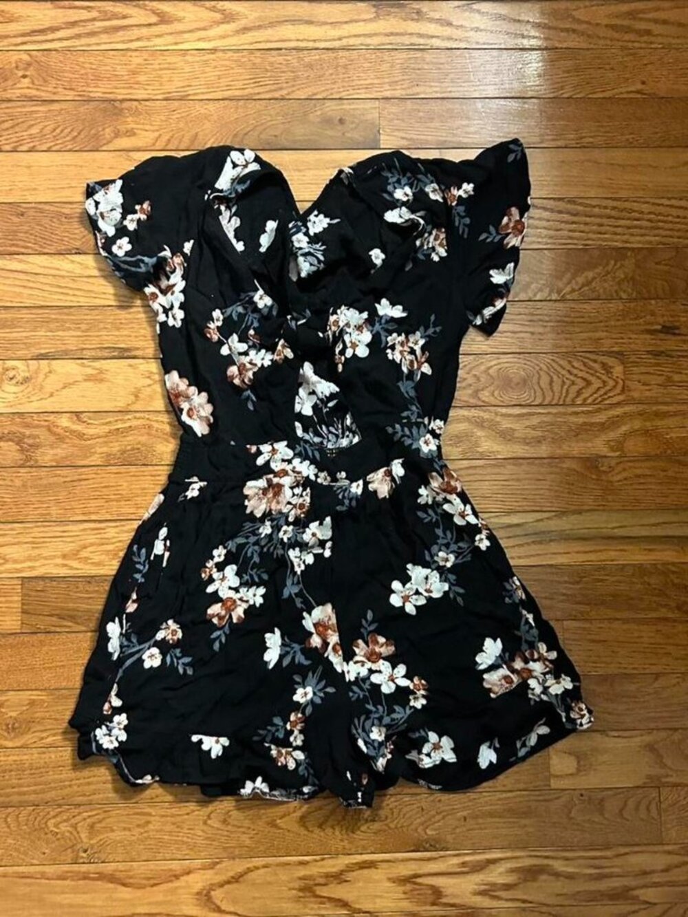 American Eagle Women's Multi colored romper size medium